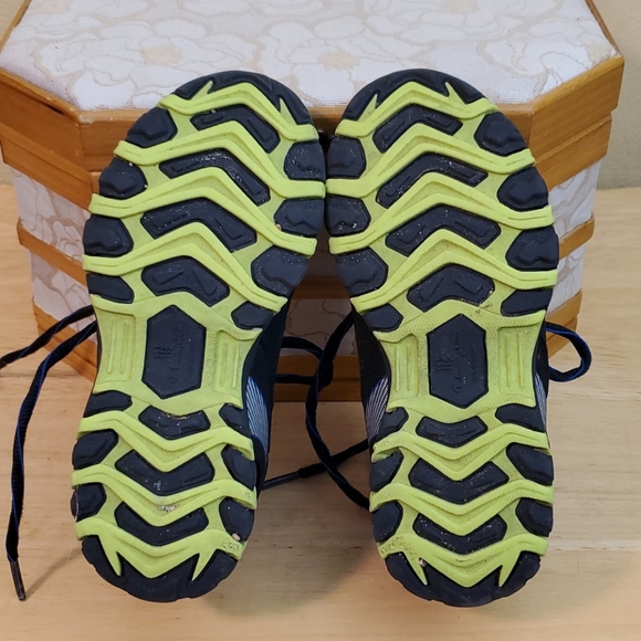 Champion Tennis Shoes - Picture 4 of 8
